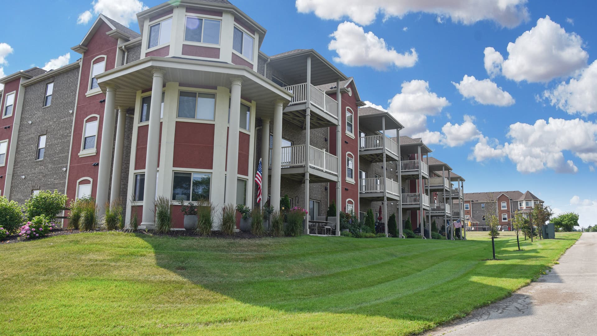 Photos of Greenfield Highlands Apartments in Greenfield, WI